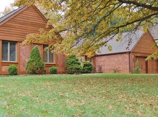 4366 E Whitehall Dr, Springfield, MO 65809