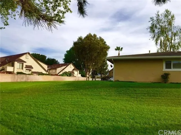 1317 Via Santiago Unit B, Corona, CA 92882