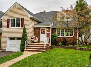 151 Kipp Ave, Hasbrouck Heights, NJ 07604