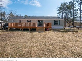 13 Maple St, Lyman, ME 04002