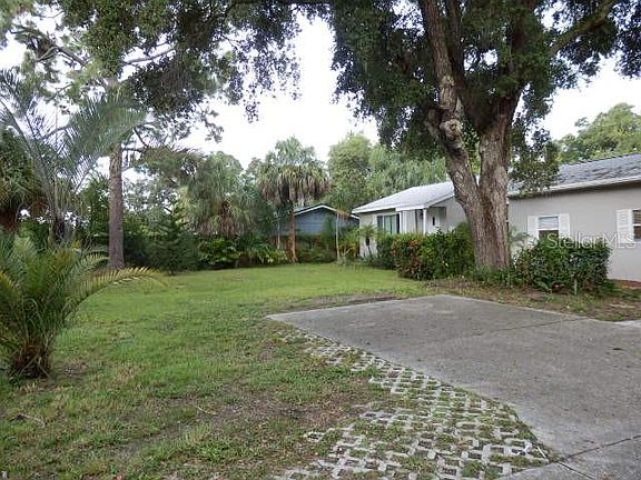 3rd image of 2628 Park St N