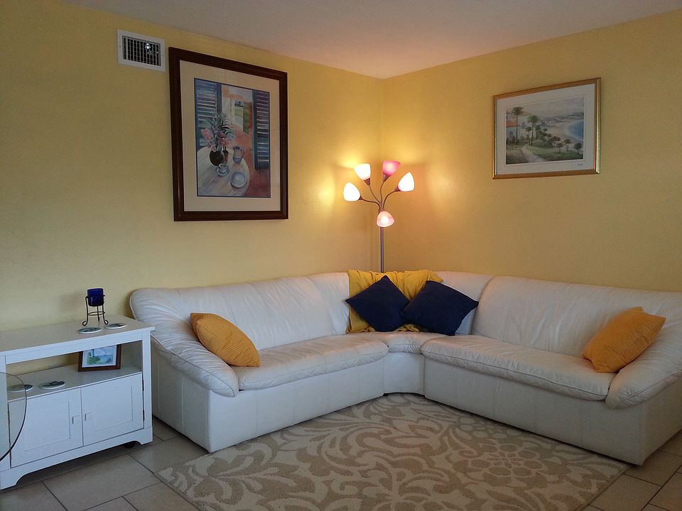 2nd image of 11485 2nd St E APT 3