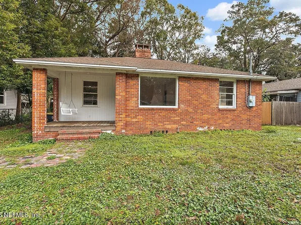 1051 FAIRWOOD Lane W, Jacksonville, FL 32205