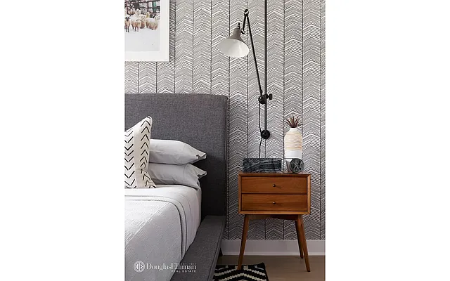 Rented by Douglas Elliman | media 26