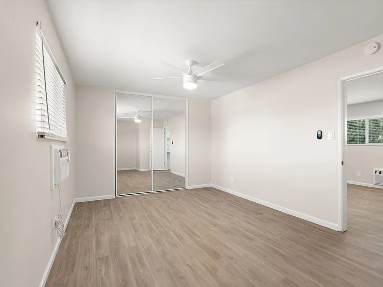 Tyler Arms Apartments - Riverside, CA — Photo 52