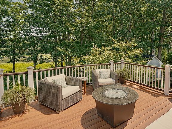 5th image of 239 Gosport Road