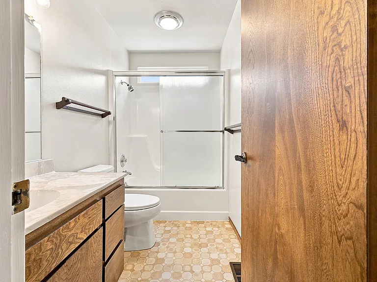239 Monte Vista Ave — Photo 15