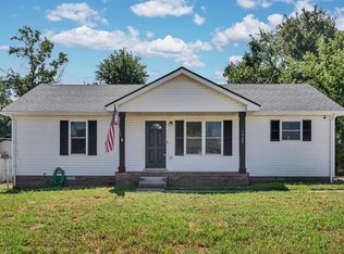 1925 Timberline Cir, Oak Grove, KY 42262