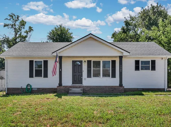 1925 Timberline Cir, Oak Grove, KY 42262