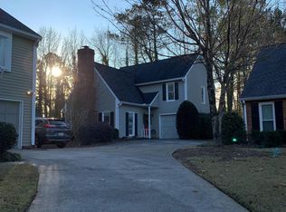 305 Roswell Green Ln, Roswell, GA 30075