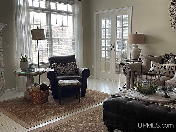 4th image of 2822 Granite Pointe Dr