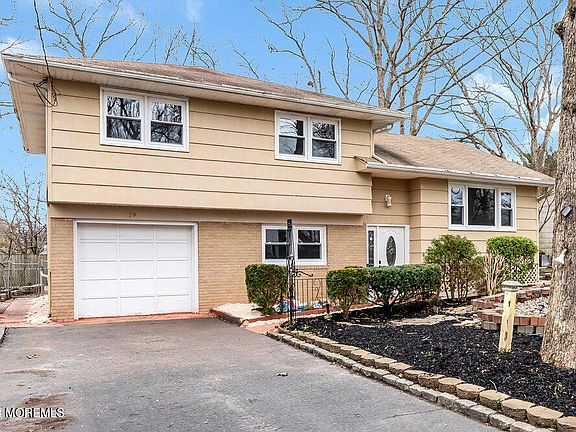 2nd image of 19 Norwood Drive