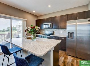 8609 N 176th St, Bennington, NE 68007