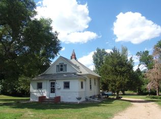 908 W Hanson Ave, Mitchell, SD 57301