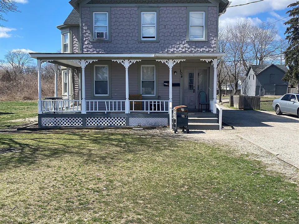 104 River Ave