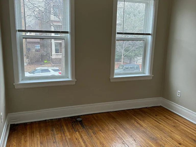 658 Grand Ave #E — Photo 8