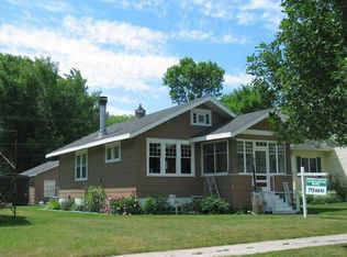115 Conklin Ave, Grand Forks, ND 58203