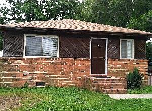 2nd image of 8108 Wisteria Pl