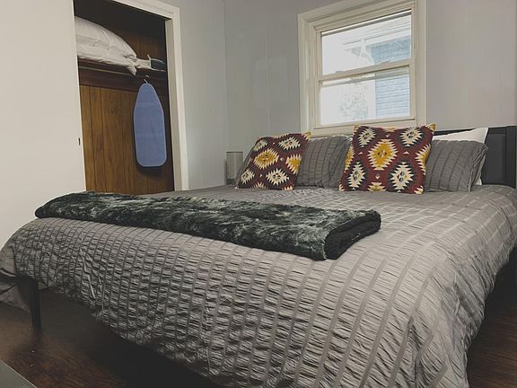 2nd image of 2685 East Ave APT 3