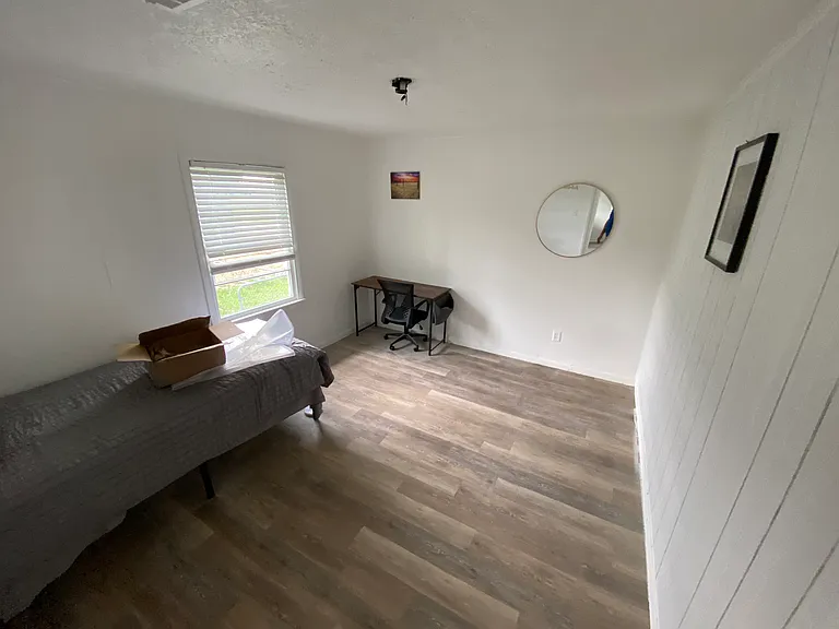 850 Reynolds Ln #3 — Photo 13