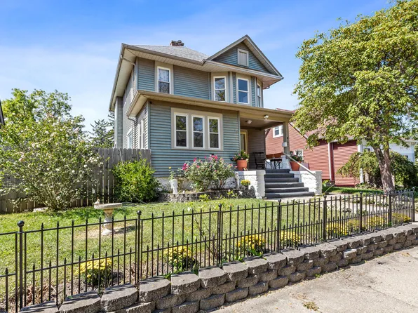 417 S Elm Ave, Kankakee, IL 60901