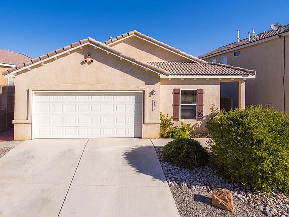 3rd image of 6227 Sierra Nevada Cir NW