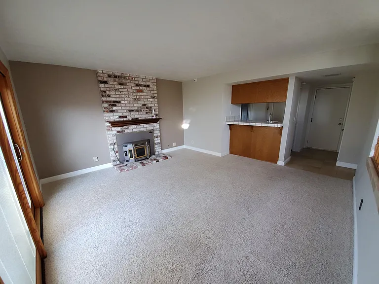 5700 Skyview Pl — Photo 7