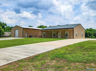 5796 Henry Rd, Athens, AL 35611