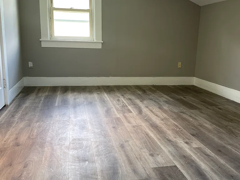 114 N Whitney St #2 — Photo 6