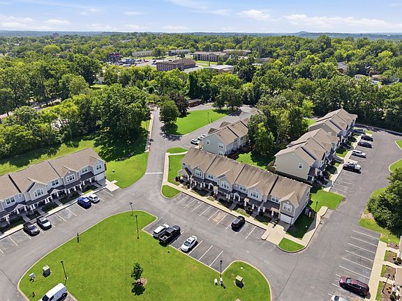 5th image of 272 Jenna Lee Cir