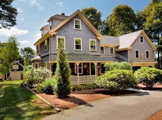 45 Meeting House Ln, Scituate, MA 02066