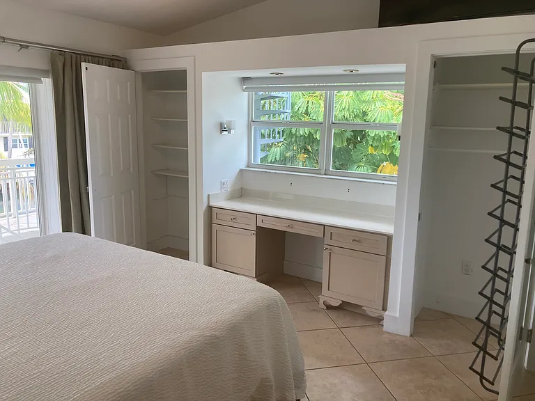 115 Harbor Ln — Photo 42