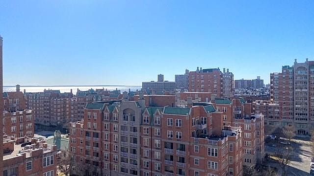 1st image of 55 Oceana Dr E ##penthouse 3c