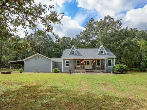 1740 Colorado St, Calvert City, KY 42029