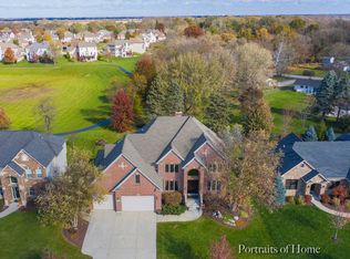 1251 Clearwater Dr, Yorkville, IL 60560