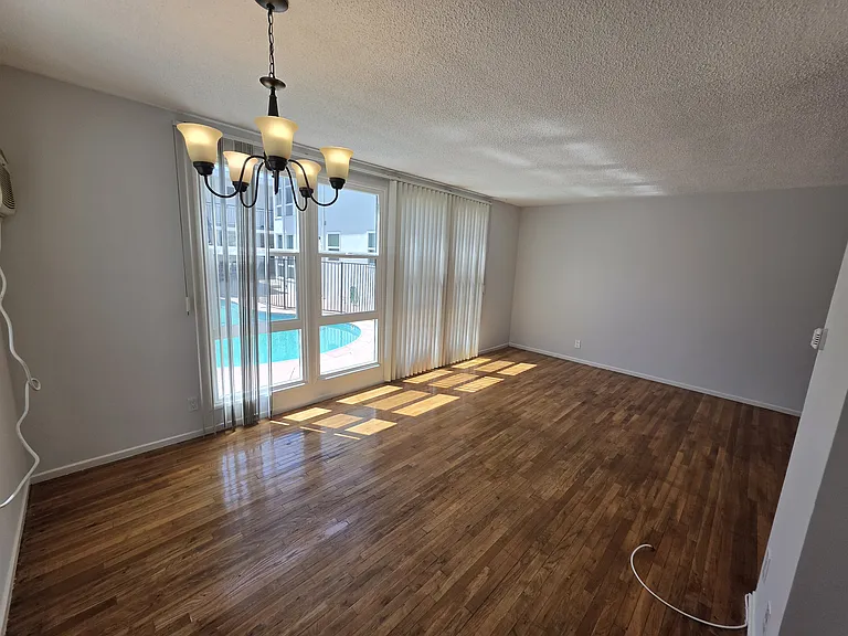 1732 N Harvard Blvd #106 — Photo 25