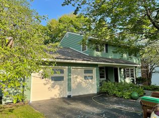 77 Brookview Ave, Delmar, NY 12054