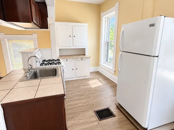 BS - 618 N 40th St, 618 N 40th St, Omaha, NE 68131