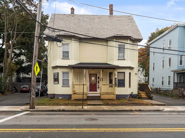 94 Central St, Leominster, MA 01453