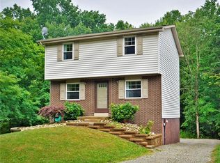 231 Valley Stream Dr, Delmont, PA