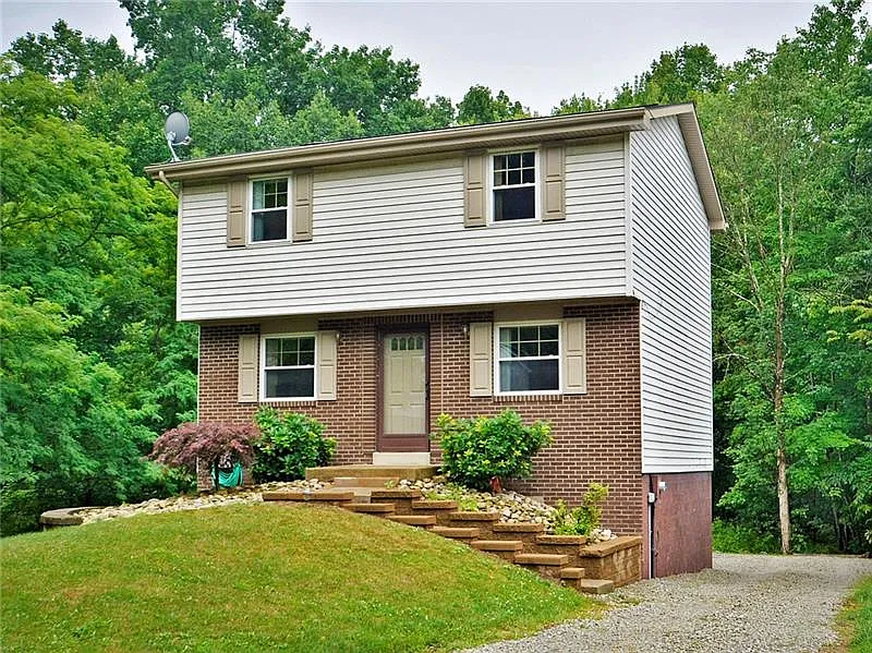 231 Valley Stream Dr photo 1