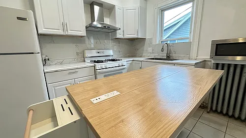 76 Faywood Ave #2 Photo 1