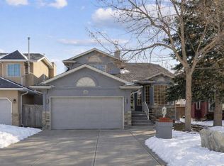 7117 W California Blvd NE, Calgary, AB T1Y 6W1