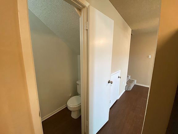 4th image of 9696 Walnut St APT 604