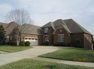 178 Clubhouse Dr, Georgetown, KY 40324