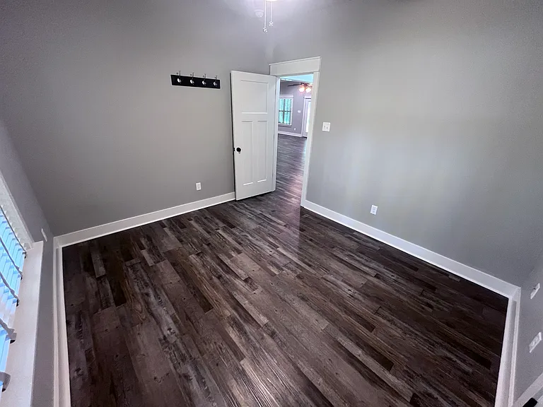 206 Bridgewood Dr — Photo 41