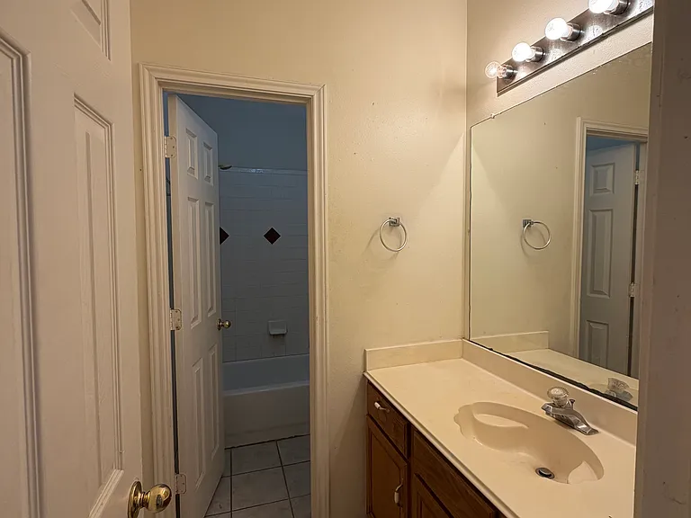 13403 Agarita Ln — Photo 12