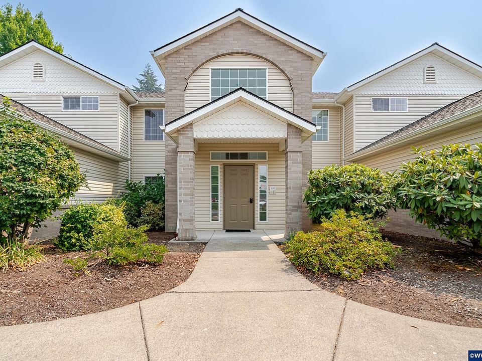 1st image of 82 Weldwood Dr