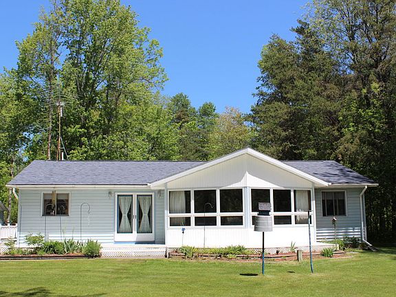 3rd image of 8202 Devils Elbow Dr