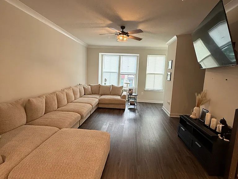 2804 Toles Park Dr — Photo 2
